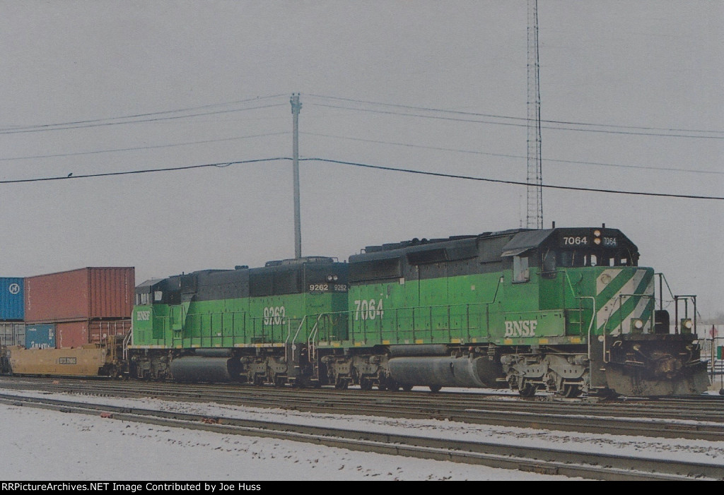 BNSF 7064 East